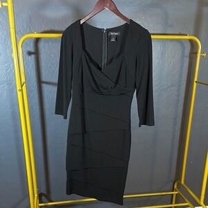 White‎ House Black Market Black Dress